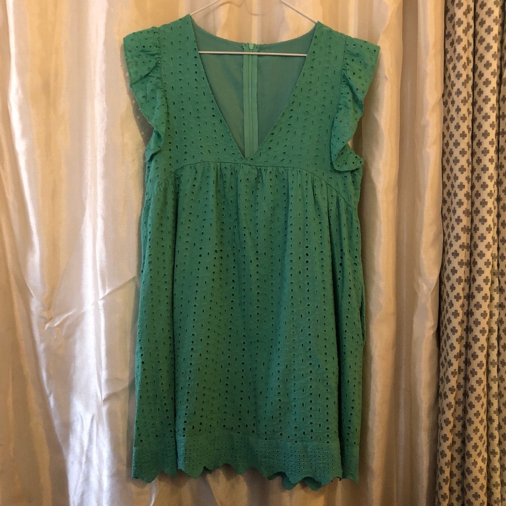 Cute summer dress with shorts/slip & pockets